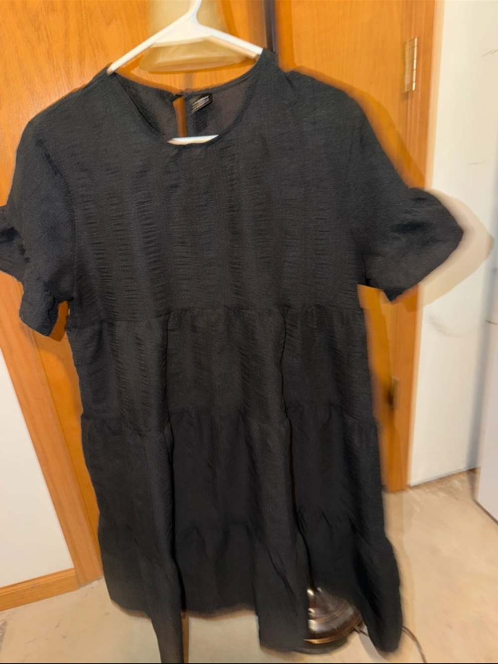 Black Short-Sleeve Tiered Midi Dress - Women
